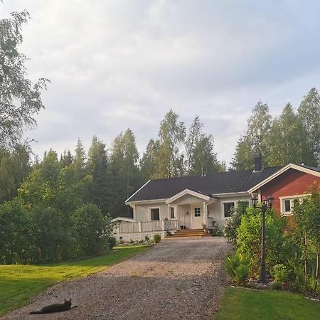 Hyttingsfabodstugor Borlänge Esterno foto