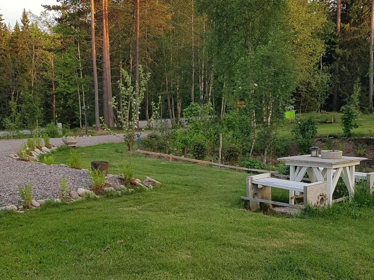 Hyttingsfabodstugor Borlänge Esterno foto