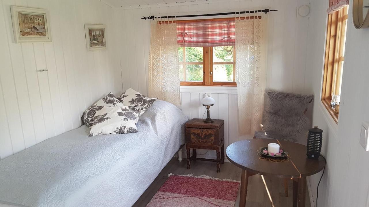 Hyttingsfabodstugor Borlänge Esterno foto
